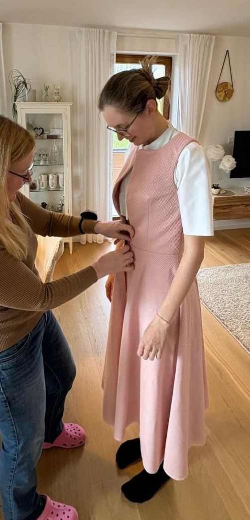 hochzeitsdirndl nach maß